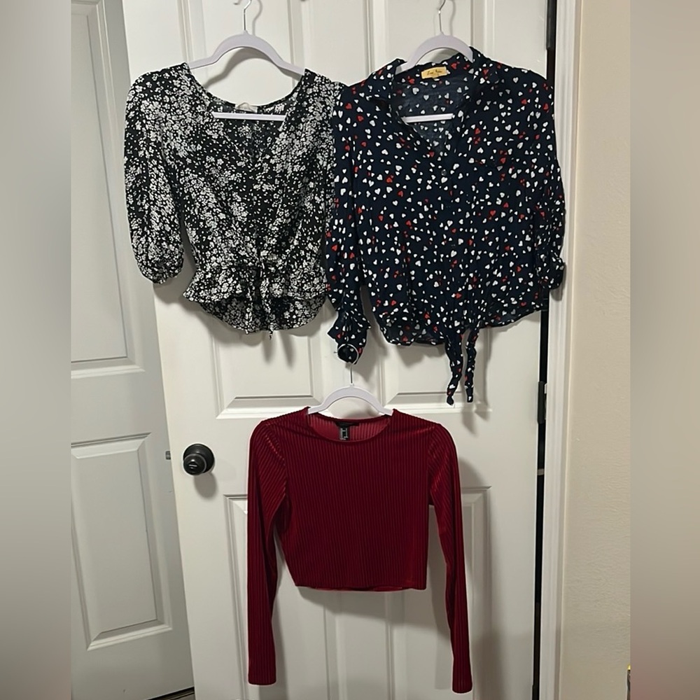 Set of 3 blouses and Tops
